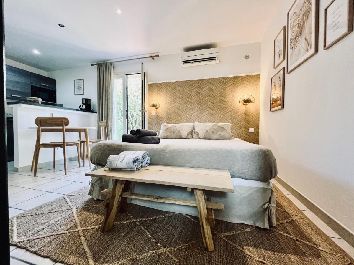 Domaine De Licetto Apart otel Bonifacio  Dış mekan fotoğraf